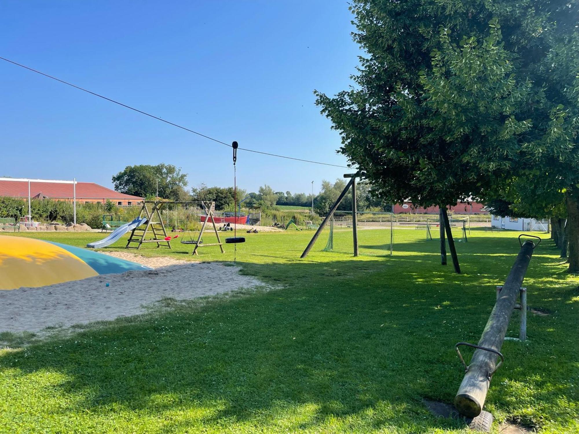 Schwienkuhl Ostsee Ferienhof- Fewo Waldblick מראה חיצוני תמונה